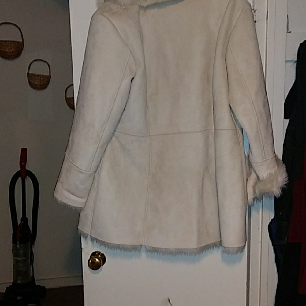 Clean suede fur coat - Picture 5 of 8